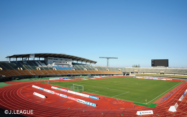 富山県総合運動公園陸上競技場