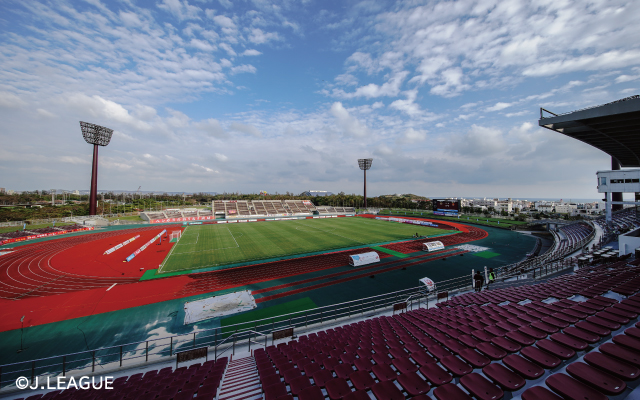 沖縄県総合運動公園陸上競技場