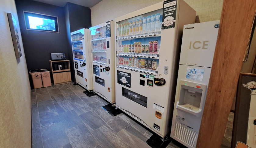 自動販売機コーナー